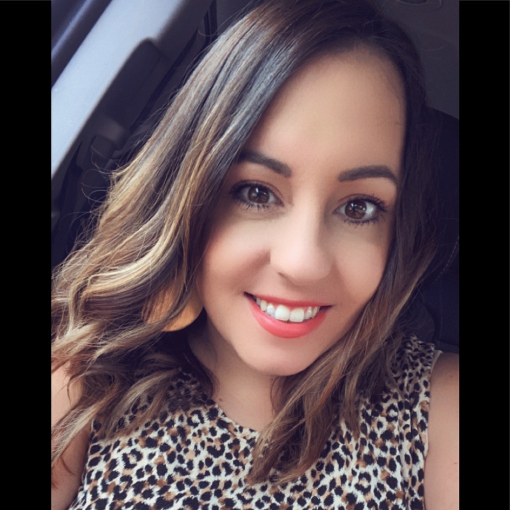 Meet your Posher, Kayla
